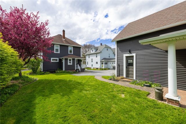 324 Canandaigua Street, Palmyra, NY 14522