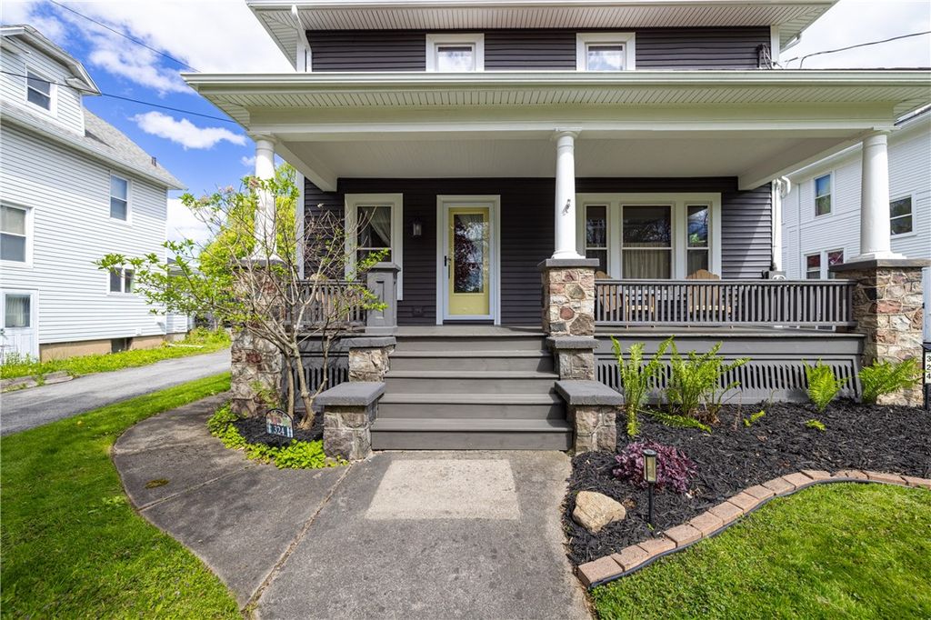 324 Canandaigua Street, Palmyra, NY 14522