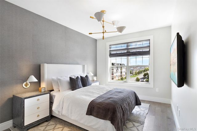 990 Corporate Drive 412, Westbury, NY 11590