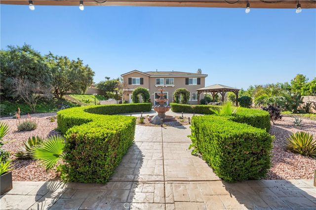 12810 Sierra Creek, Riverside, CA 92503