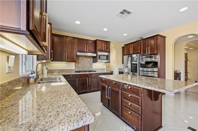 12810 Sierra Creek, Riverside, CA 92503