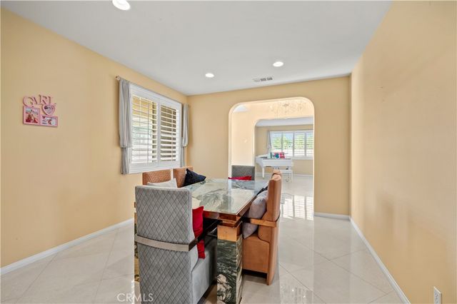 12810 Sierra Creek, Riverside, CA 92503