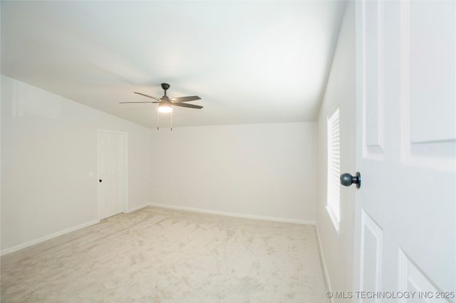 622 Lakeside, Checotah, OK 74426