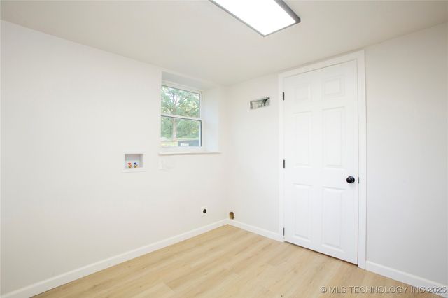 622 Lakeside, Checotah, OK 74426