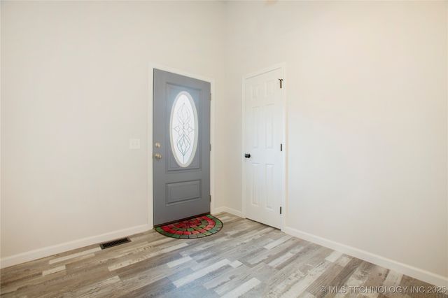 622 Lakeside, Checotah, OK 74426