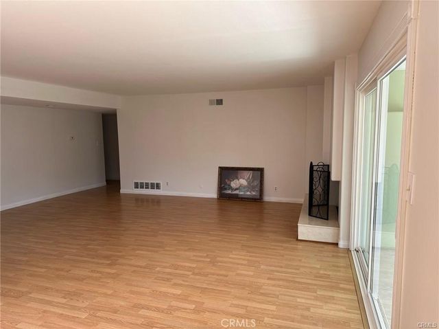 1566 Calle Artigas, Thousand Oaks, CA 91360