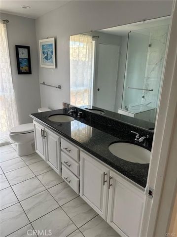 1566 Calle Artigas, Thousand Oaks, CA 91360