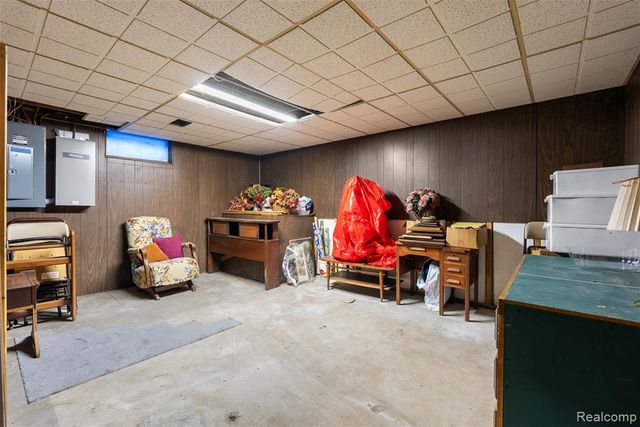 7192 Torrey Road, Swartz Creek, MI 48473