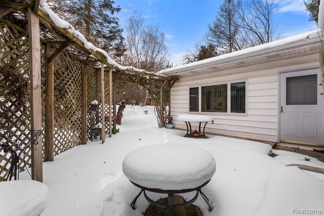 7192 Torrey Road, Swartz Creek, MI 48473