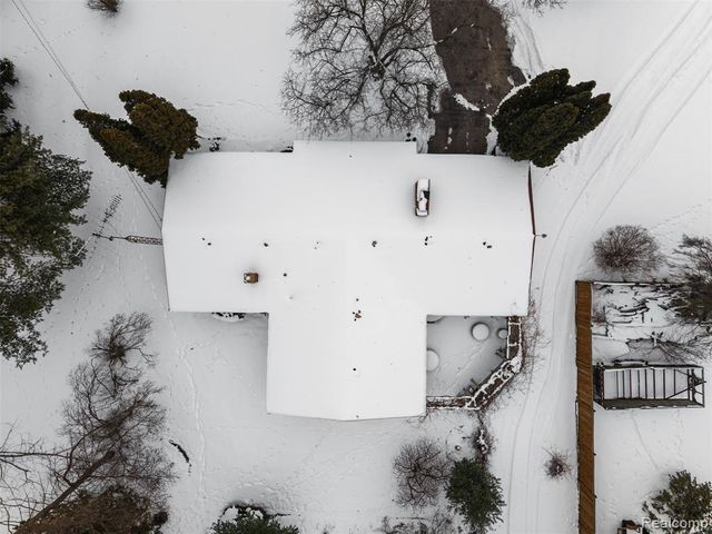 7192 Torrey Road, Swartz Creek, MI 48473