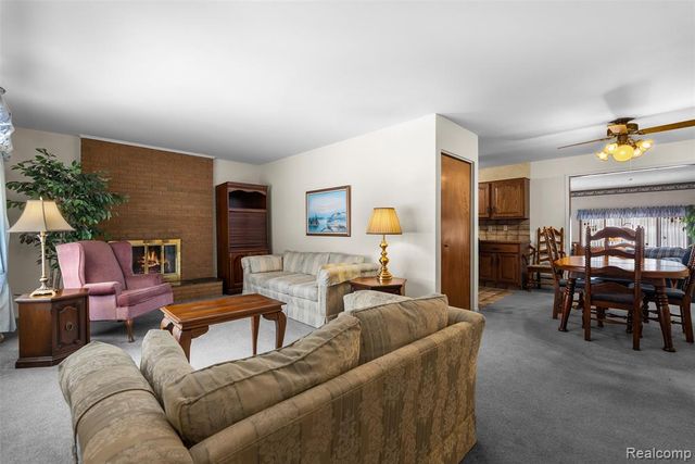 7192 Torrey Road, Swartz Creek, MI 48473