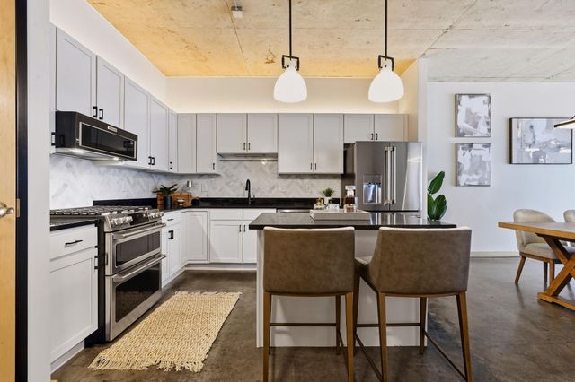 720 N 4th Street 703, Minneapolis, MN 55401