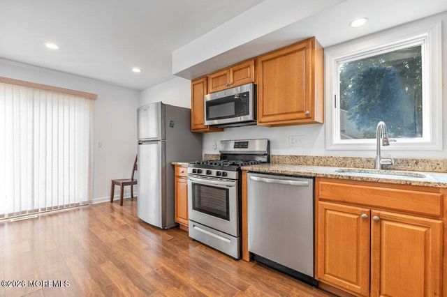 275 Laurel Avenue, Hazlet, NJ 07734