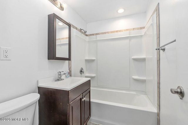 275 Laurel Avenue, Hazlet, NJ 07734