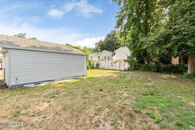 275 Laurel Avenue, Hazlet, NJ 07734