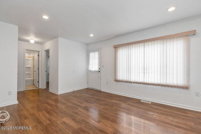 275 Laurel Avenue, Hazlet, NJ 07734