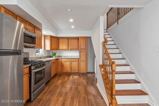 275 Laurel Avenue, Hazlet, NJ 07734