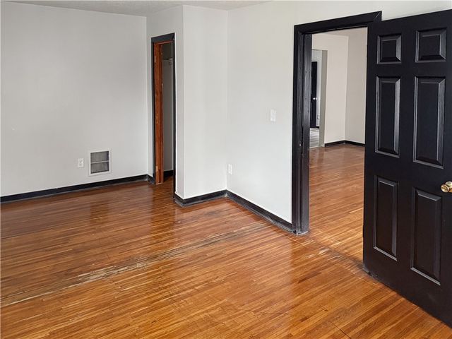 710-712 Jay Street 710, Rochester, NY 14611