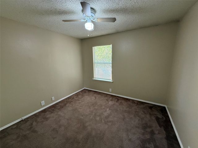 128 Quail Run Drive, Seagoville, TX 75159