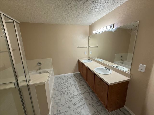 128 Quail Run Drive, Seagoville, TX 75159