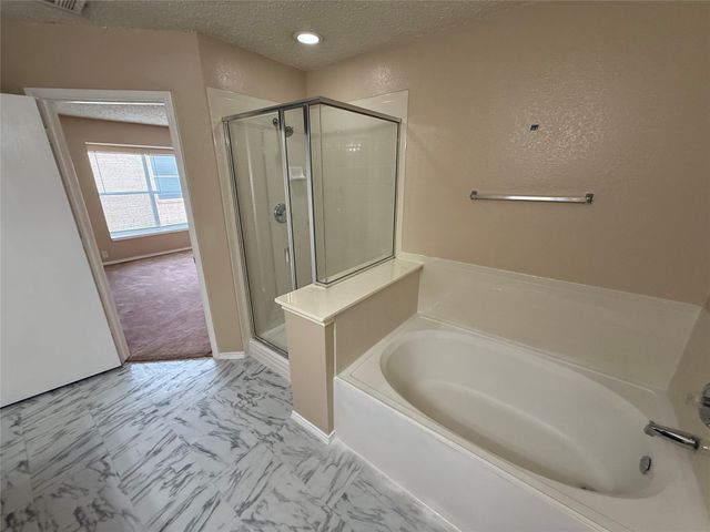 128 Quail Run Drive, Seagoville, TX 75159