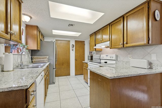 8547 DONEGAL ST, San Antonio, TX 78254