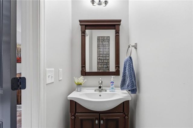 5068 Mc Ever View Drive, Sugar Hill, GA 30518