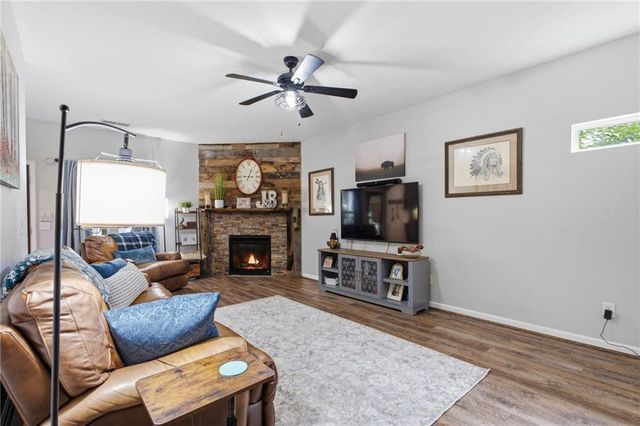 5068 Mc Ever View Drive, Sugar Hill, GA 30518