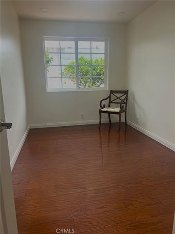 121 Yorktown, Newport Beach, CA 92660