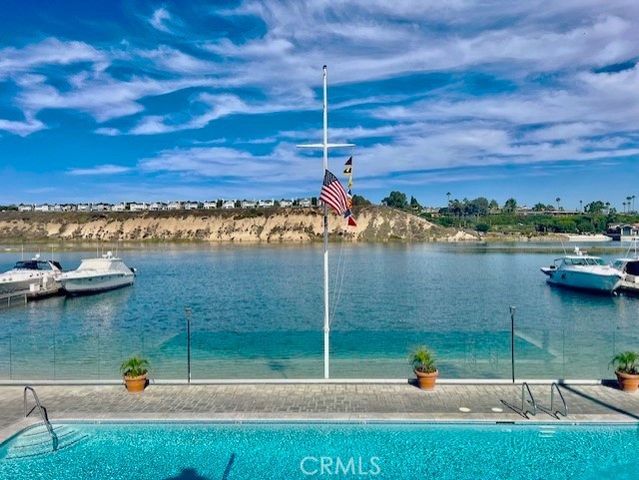 121 Yorktown, Newport Beach, CA 92660