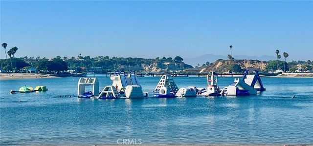 121 Yorktown, Newport Beach, CA 92660