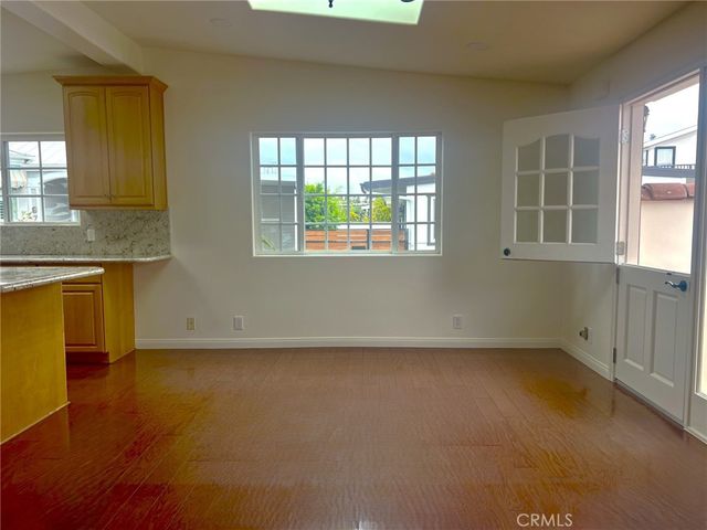 121 Yorktown, Newport Beach, CA 92660