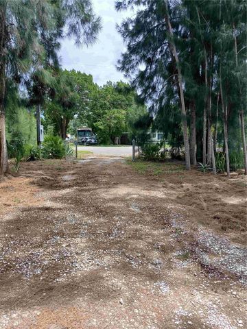 14633 WILLIAMS LANE, Hudson, FL 34667