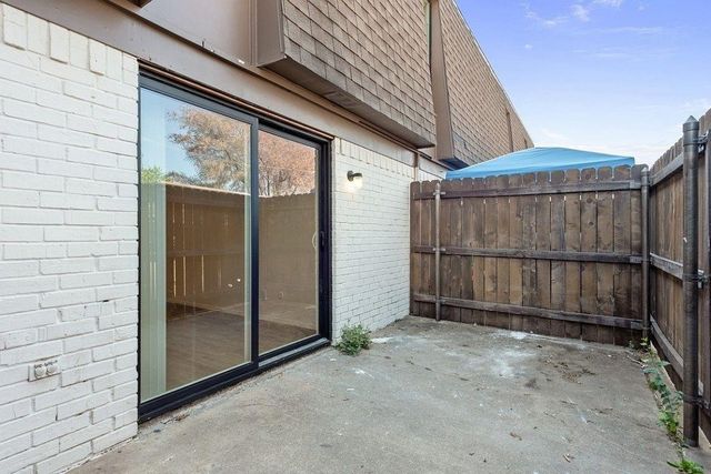 7700 Chapin Road 5, Fort Worth, TX 76116