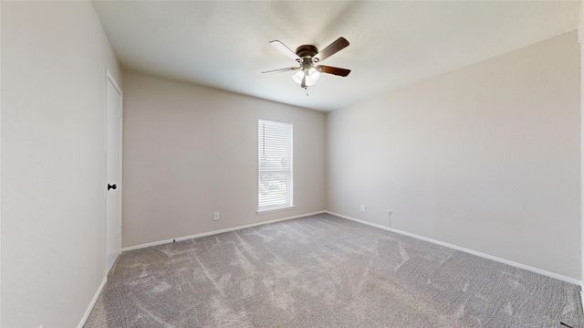7700 Chapin Road 5, Fort Worth, TX 76116