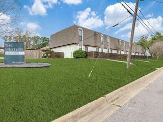 7700 Chapin Road 5, Fort Worth, TX 76116