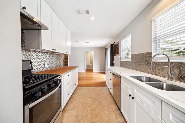 2009 Sedgie Drive, Houston, TX 77080