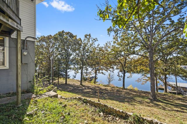 25275 Riverside Lane, Shell Knob, MO 65747