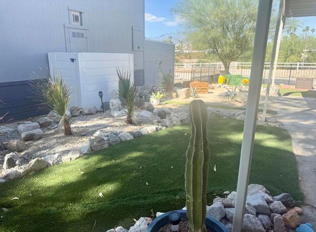 74711 Dillon Rd Spc 1013, Desert Hot Springs, CA 92241