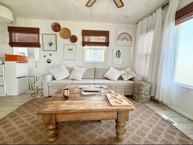 74711 Dillon Rd Spc 1013, Desert Hot Springs, CA 92241