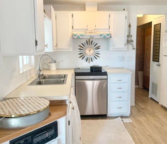 74711 Dillon Rd Spc 1013, Desert Hot Springs, CA 92241