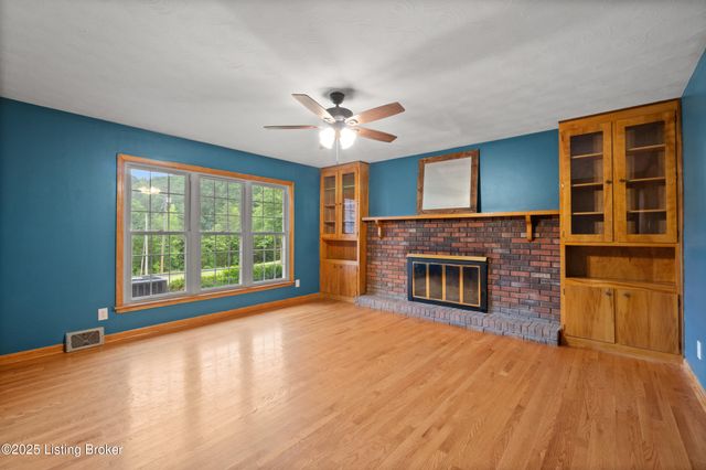 10640 New Haven Rd, New Haven, KY 40051