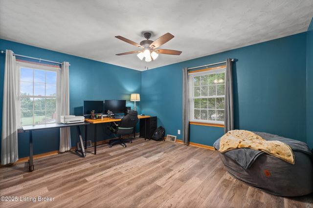 10640 New Haven Rd, New Haven, KY 40051