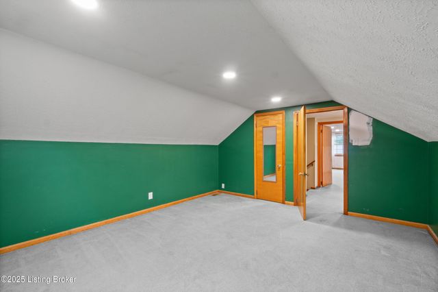 10640 New Haven Rd, New Haven, KY 40051