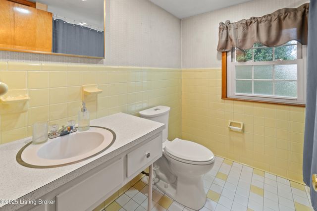 10640 New Haven Rd, New Haven, KY 40051