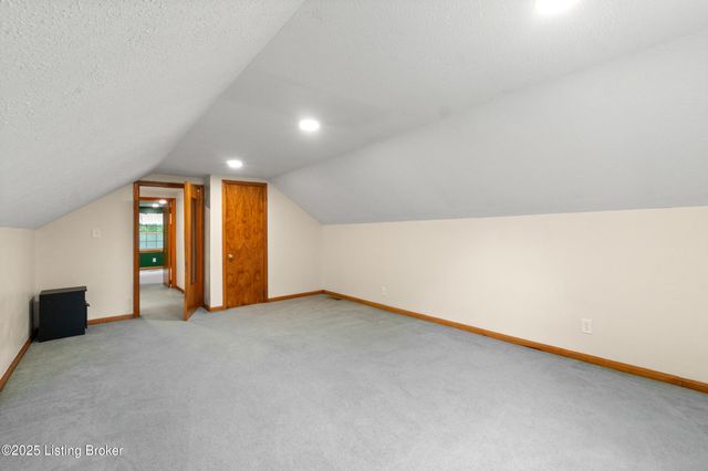 10640 New Haven Rd, New Haven, KY 40051