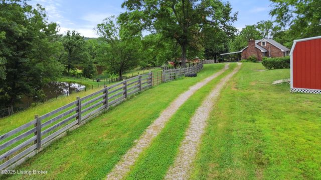 10640 New Haven Rd, New Haven, KY 40051