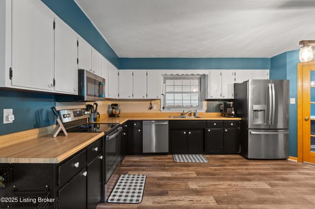 10640 New Haven Rd, New Haven, KY 40051