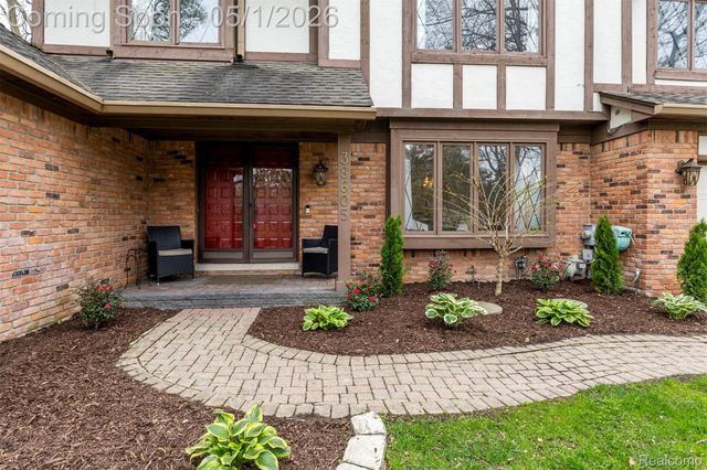 38605 Deerwood Court, Northville, MI 48167