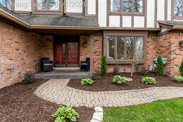38605 Deerwood Court, Northville, MI 48167